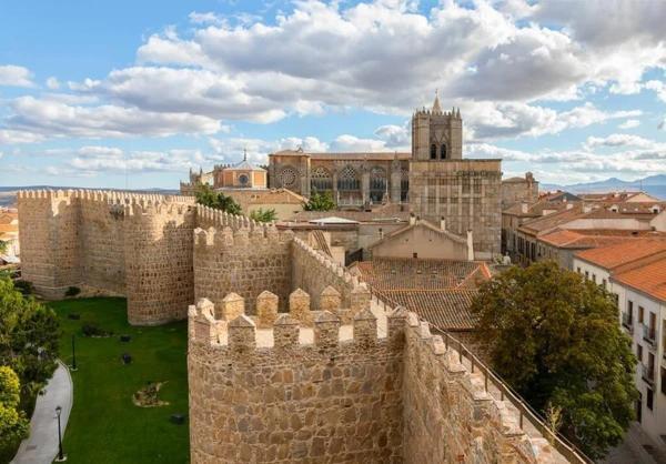 Casa Raspa * Baterna